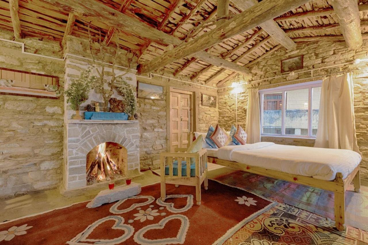 Saffronstays El Sueno, Mukteshwar -Villa Serving Pahadi Meals Exteriör bild
